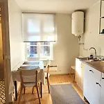 Lossikambri Kuelaliskorterid Apartament Viljandi (Viljandimaa)